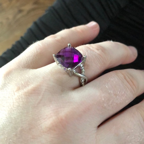 New Women's Silver  Purple Topaz Gemstone Ring - Picture 7 of 8